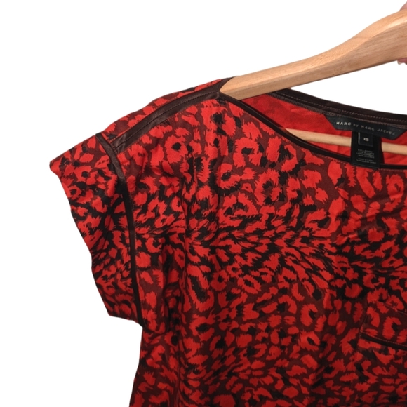 Marc By Marc Jacobs Red Animal Leopard Print Short Dolman Sleeve Silk Blouse - Picture 3 of 14